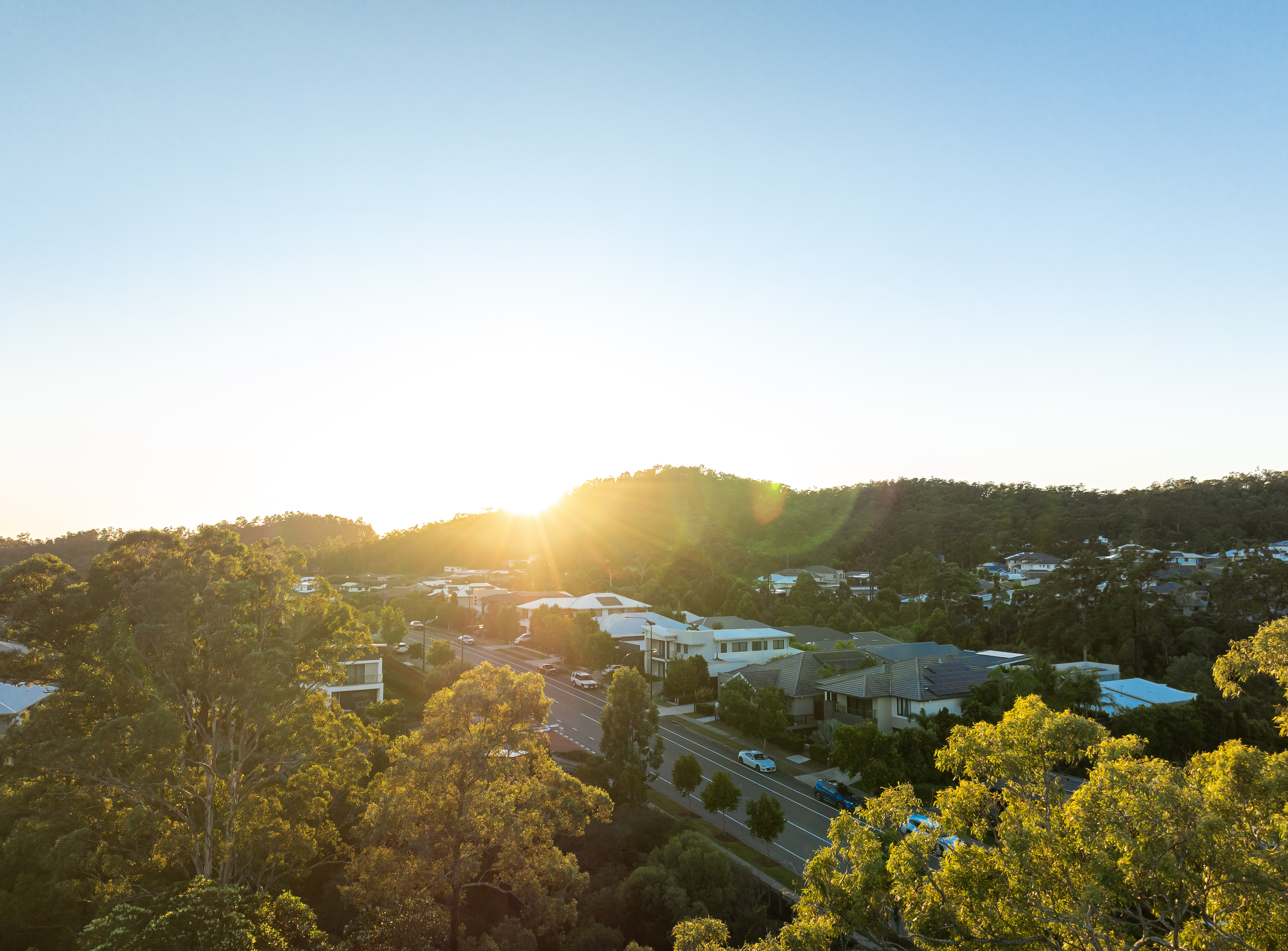 Discover the Perfect Balance: Ellendale Blends Nature and Community