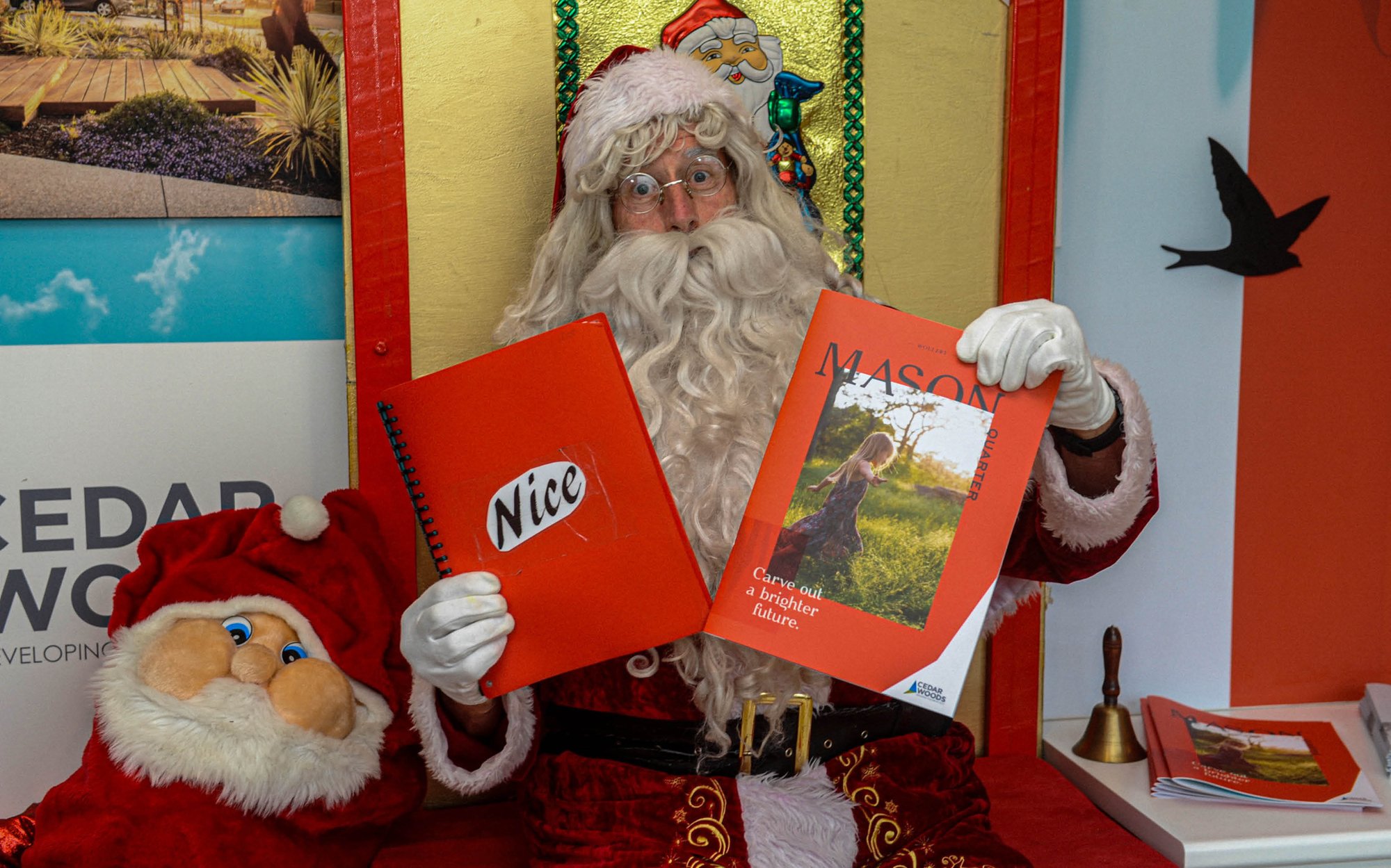 WOLL Santa
