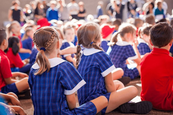 aussie-kids-assembly-600nw-379556860