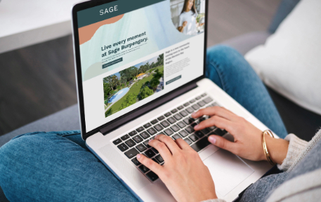 sage laptop LR (1) (2)